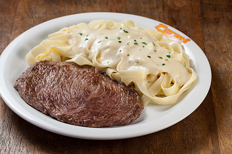 Paillard com Fettuccine