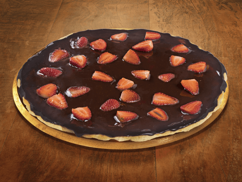 Pizza de Chocolate com Morangos